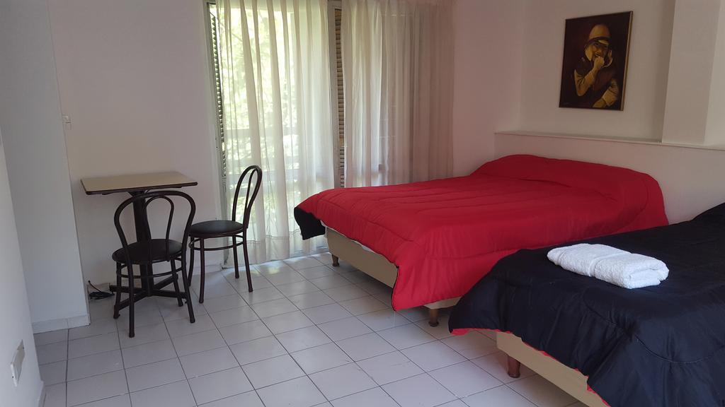 Cels Andins Hotel เมนโดซา ภายนอก รูปภาพ